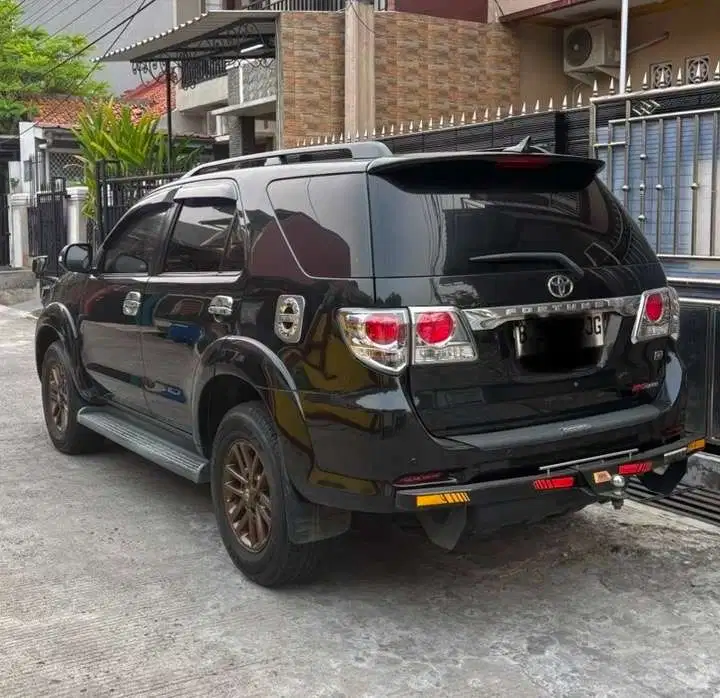 Toyota Fortuner 2013 G turbo vnt diesel