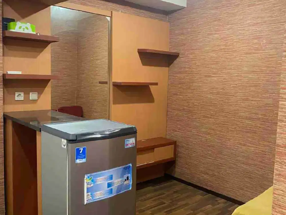 Menteng Square dijual termurah 2 BR di modif 1 BR furnished include biaya pengalihan hak