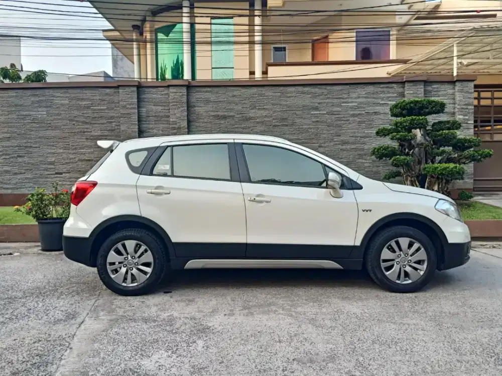 Suzuki S-CROSS 1.5 AUTOMATIC 2016 BL 10 (ANTIK / LOW KM 20 Rb-an ASLI