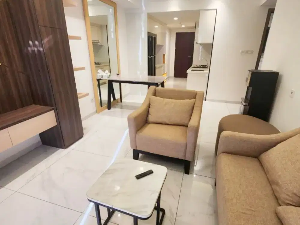 Disewakan Apartemen Skyhouse 3 BR