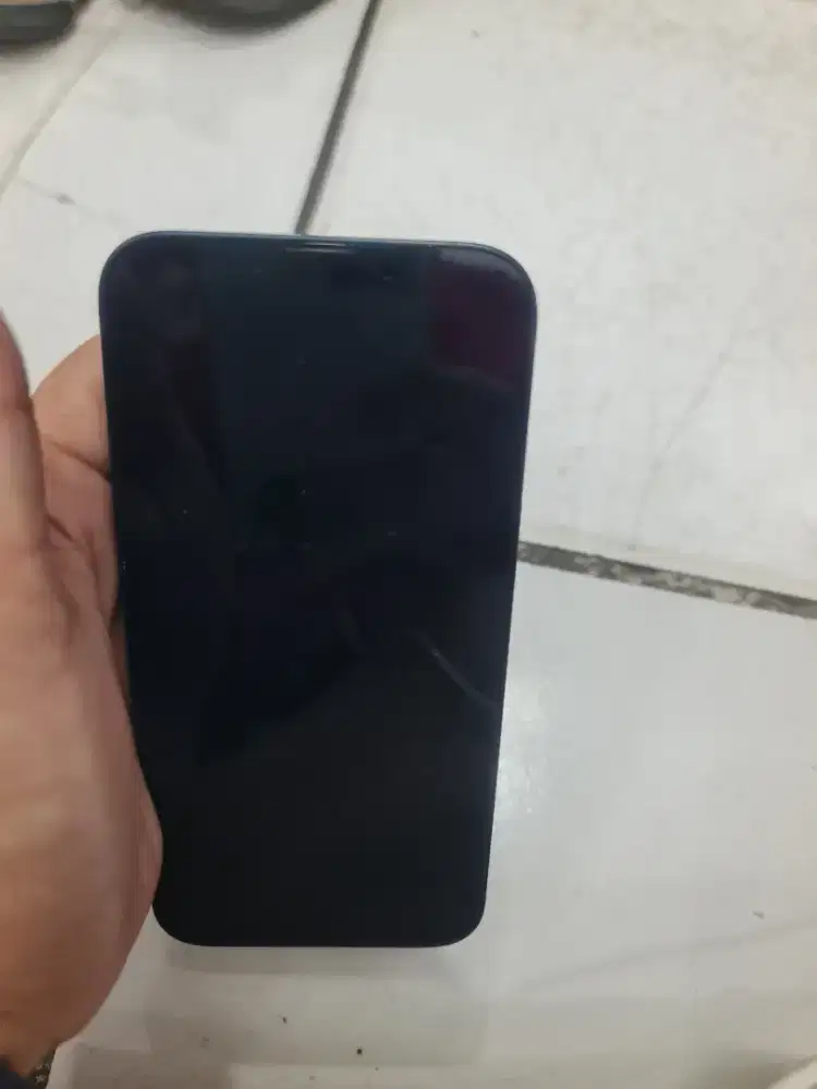 Iphone 13 128gb ibox lock icloud