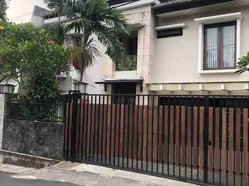 TURUN HARGA DIJUAL RUMAH MEWAH PERMATA HIJAU JAKSEL