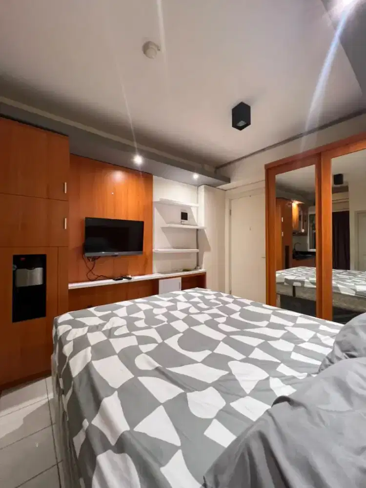 sewa apartemen harian green Pramuka city Jakarta pusat murah