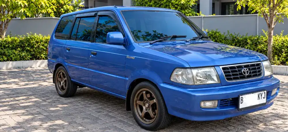 Kijang LGX 1.8 EFI AT
