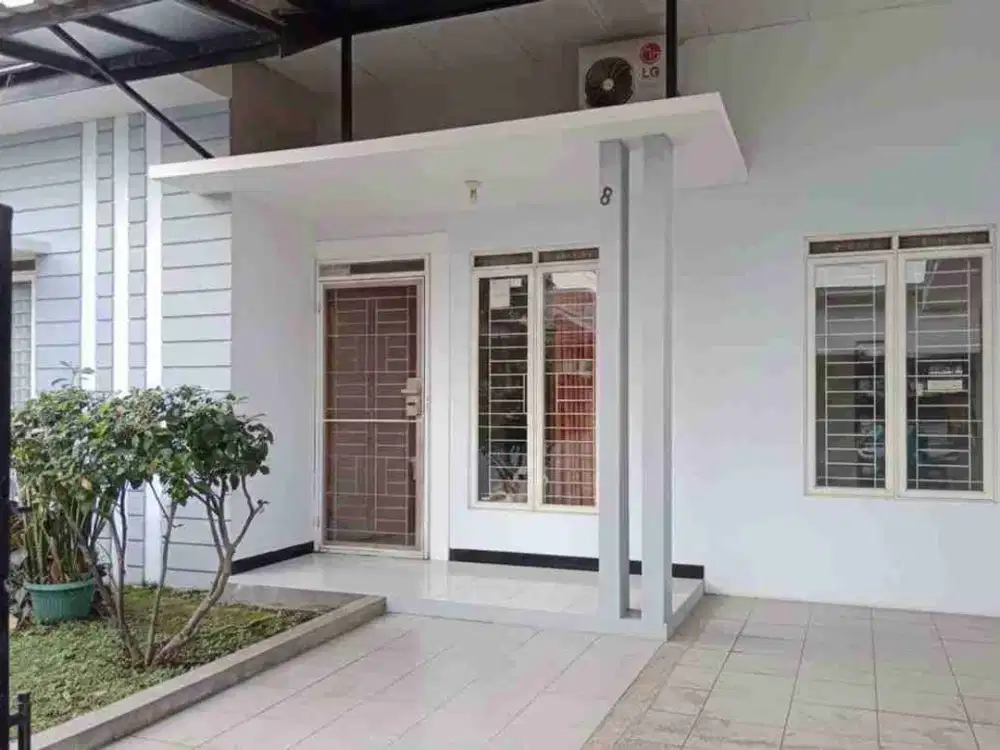 Dijual Rumah Terawat Siap Huni di Taman Holis Indah Sorkarno Hatta Bandung