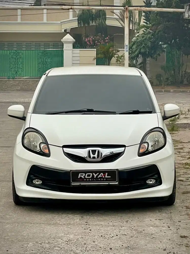 Honda Brio E CKD Matic 2015