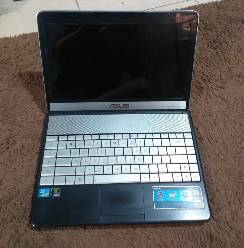 Laptop Asus N45S i7