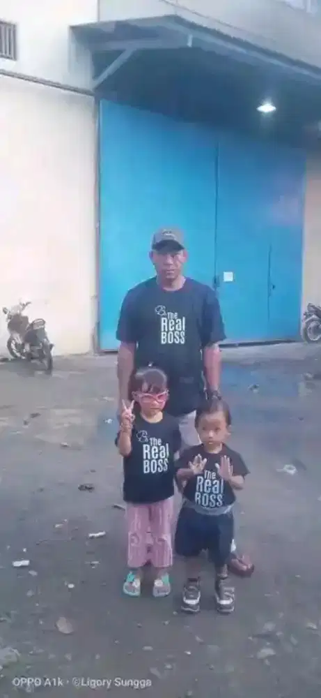 Saya lagi cari pekerjaan