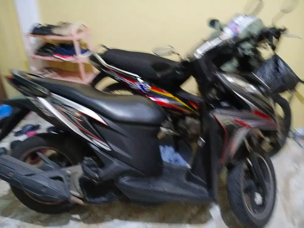 Honda vario 125 kzr 2014 B Depok surat lengkap