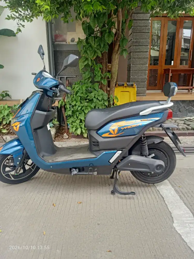 Motor Listrik Yadea T9