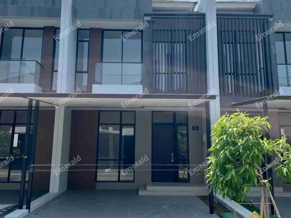 Rumah di Area Exclusive PIK 2