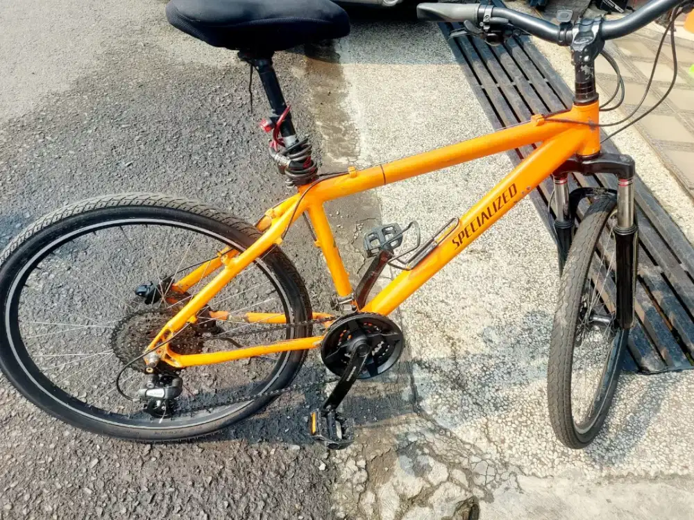 Sepeda MTB Specialized