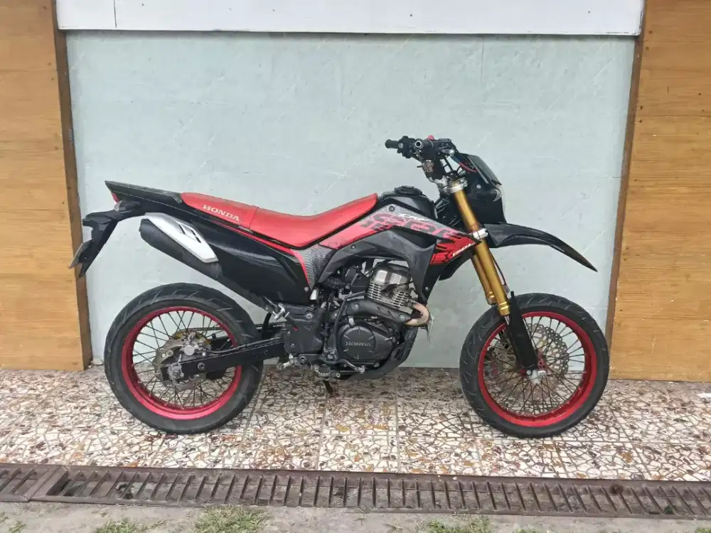 Honda CRF SS lengkap plat kota