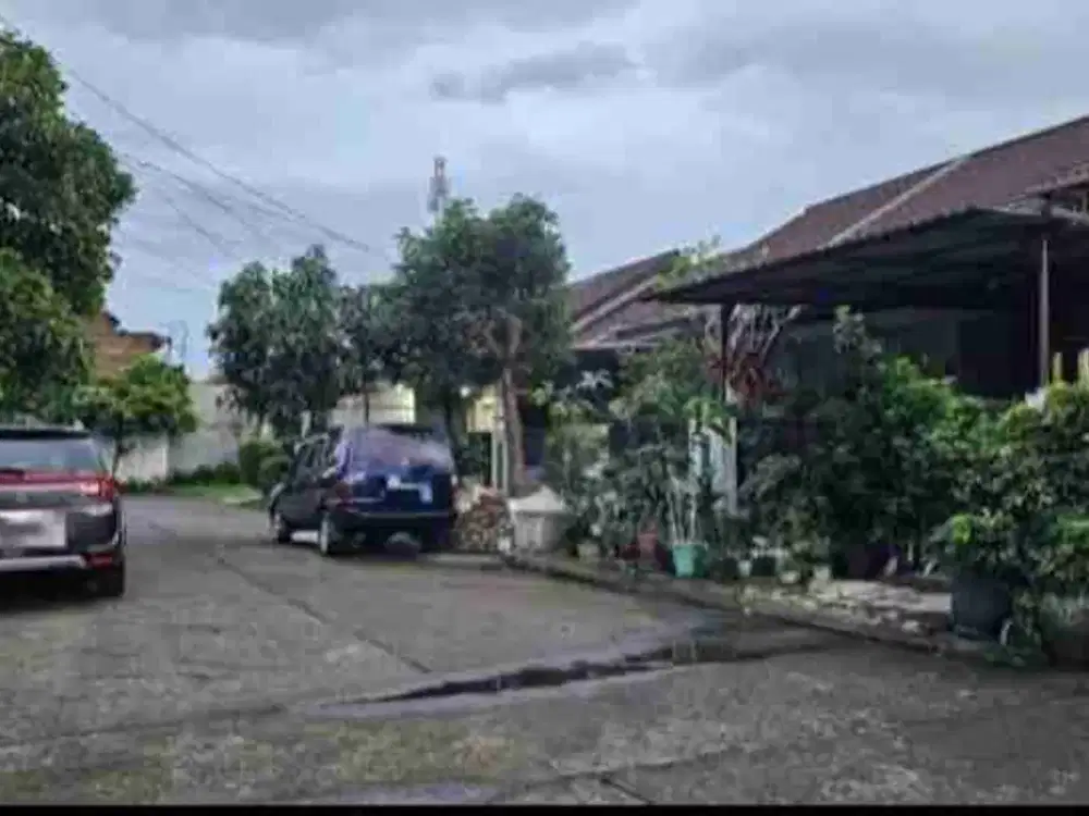 Dijual Rumah Dekat Borma Taman Kopo Indah Bandung