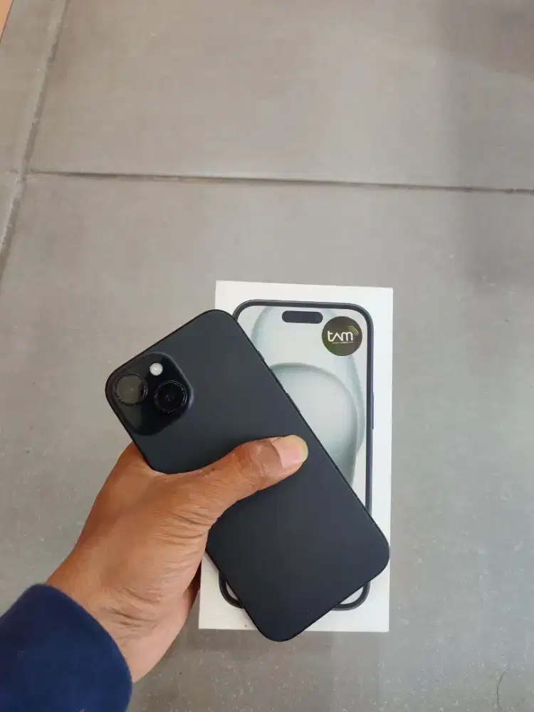 iPhone 15 128gb iBox
