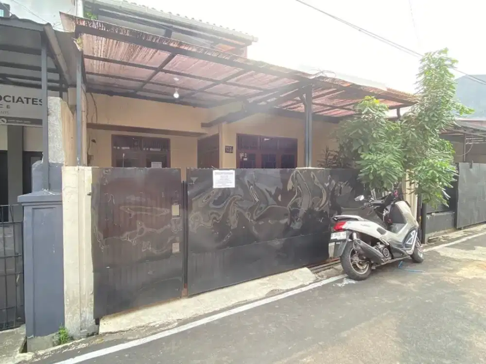Kontrak rumah sarijadi akses besar harga diluar nalar murah banget, nego sd deal, siapa cepat!
