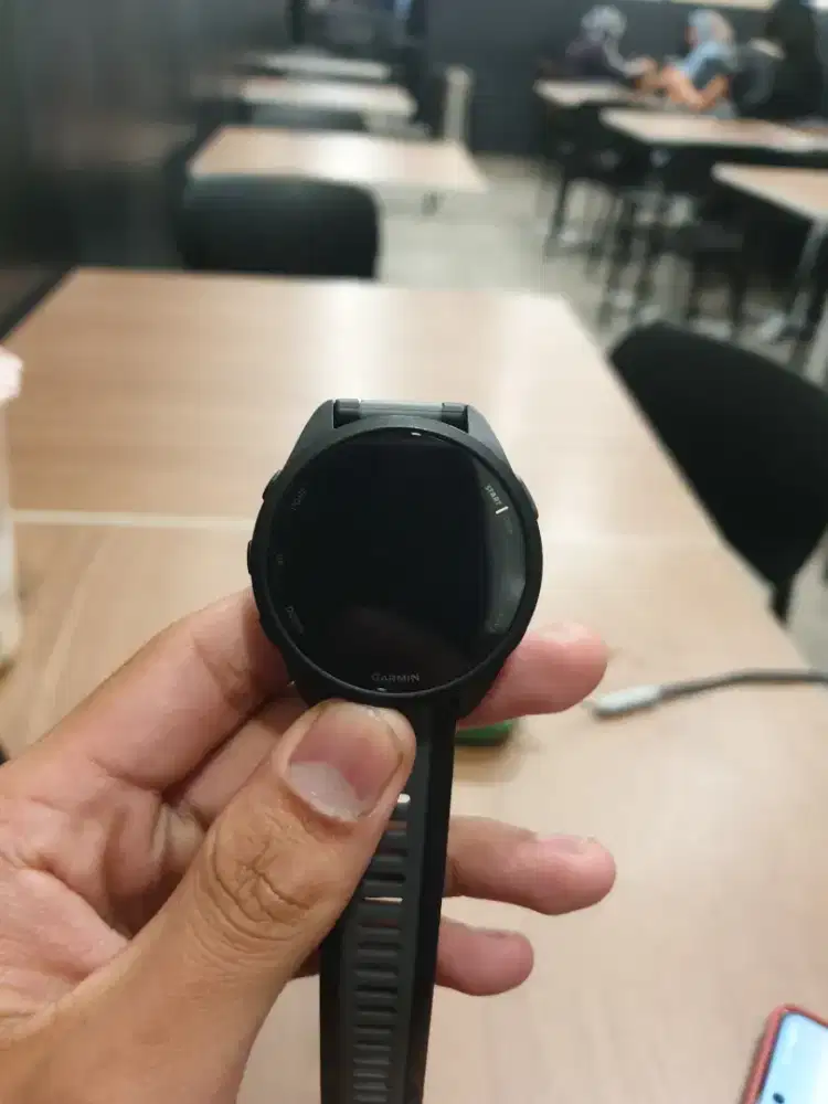 GARMIN FORERUNNER 165