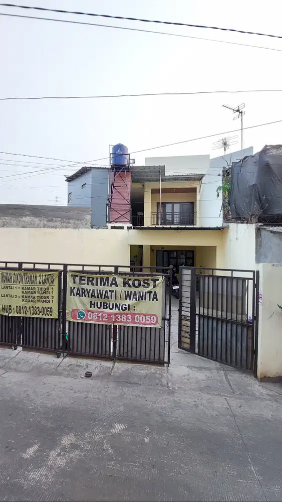 Sewa rumah 2 lantai