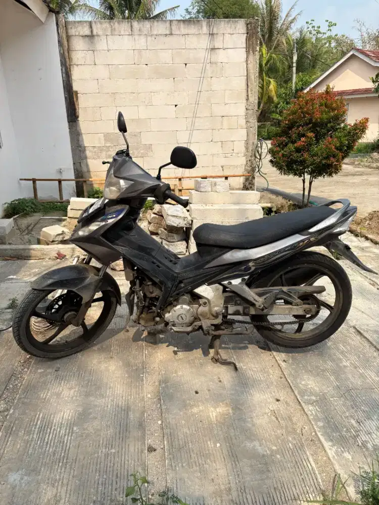 Dijual Yamaha Jupiter MX 2006 (Manual Non Kopling