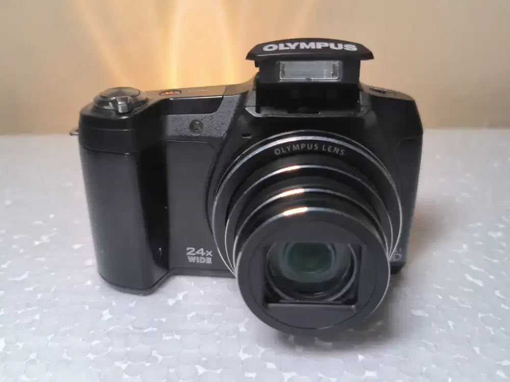 Olympus Stylus SZ-16