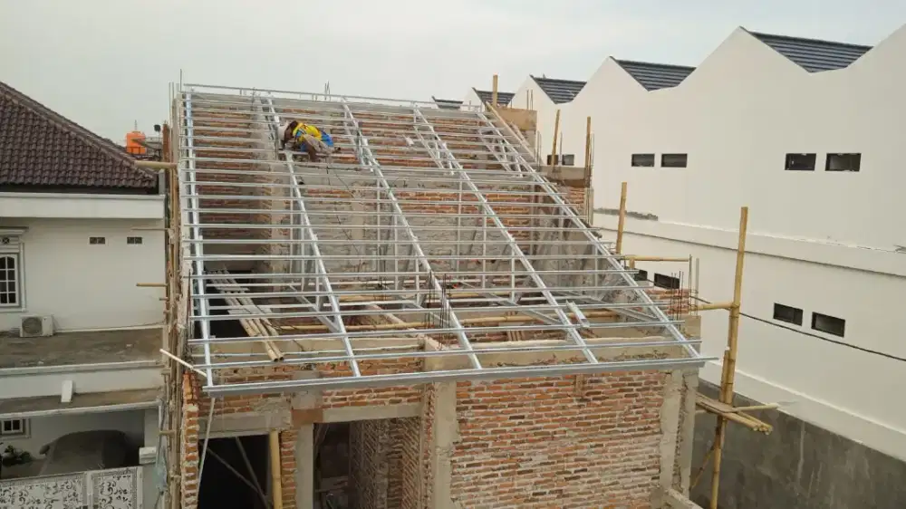 Renovasi atap rumah