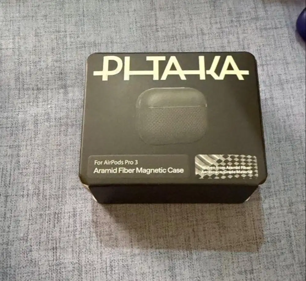 apple airpods pro 3 PITAKA carbon and leather case