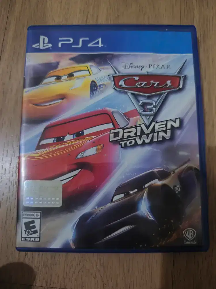 BD PS4 Cars 3 Driven To Win