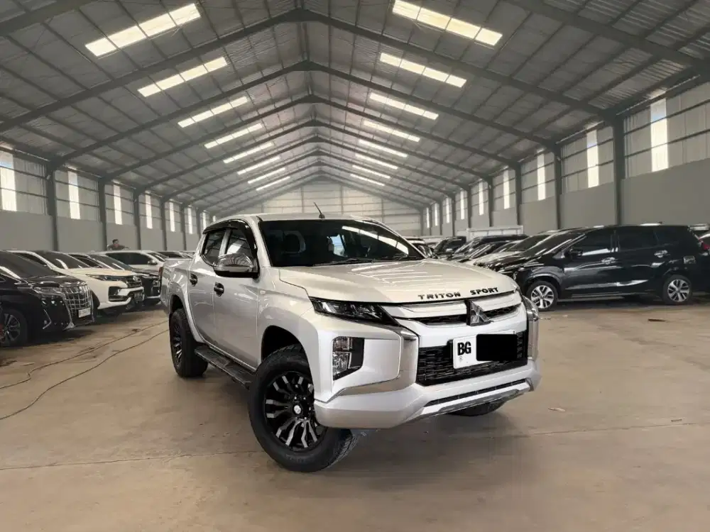 Mitsubishi Triton 4X4 DC GLS 2019 / 2020 MT Manual, Sangat terawat
