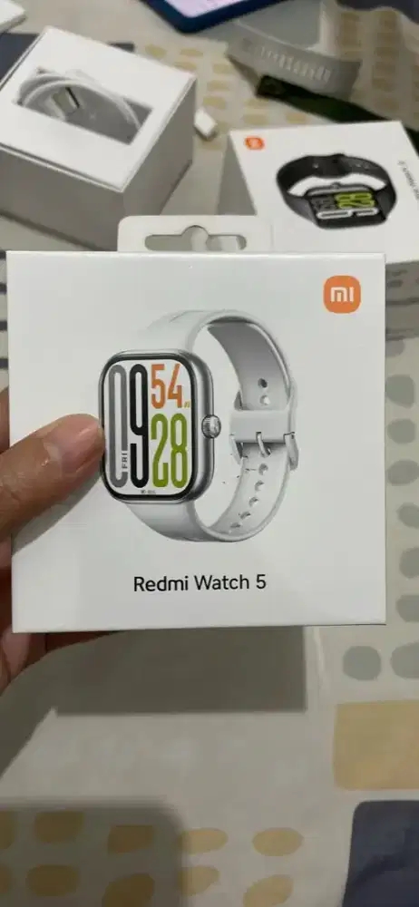 Redmi watch 5 segel resmi warna silver