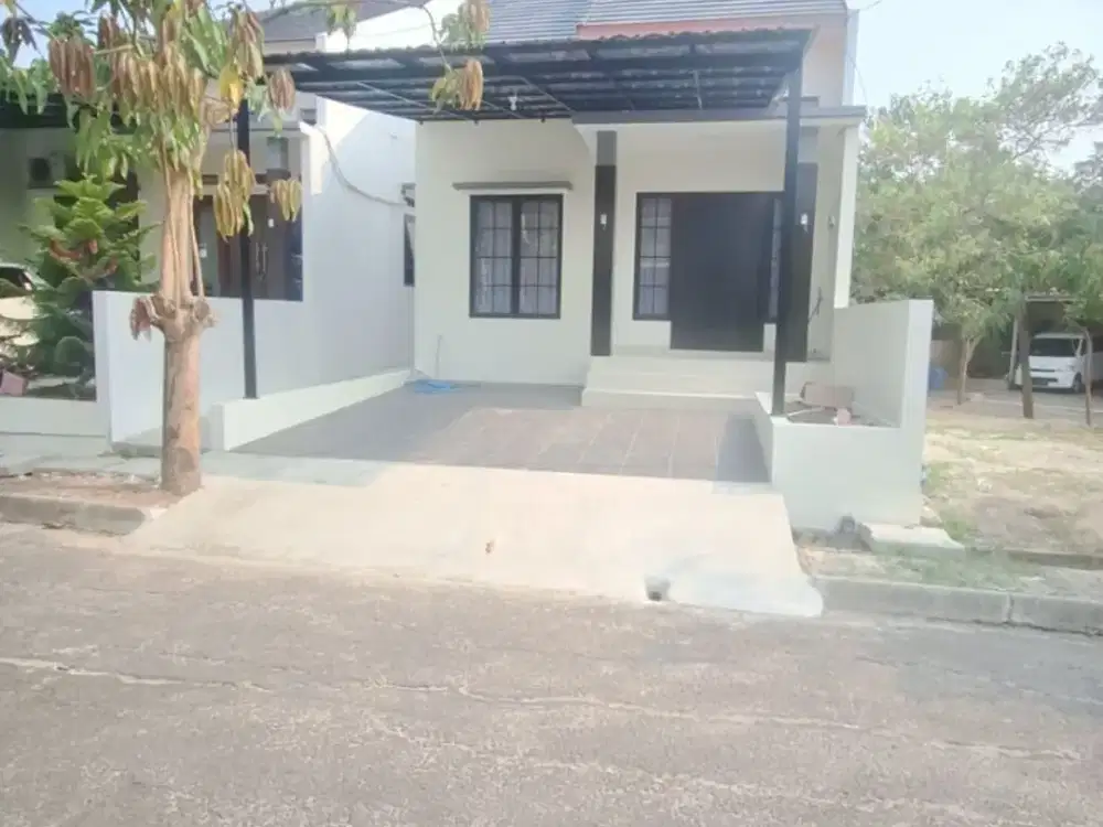 Disewakan Rumah Bangunan Baru Roseville Deltamas Cikarang