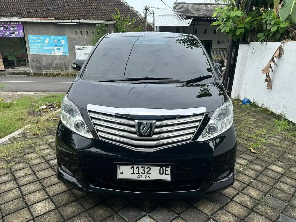 TOYOTA ALPHARD TAHUN 2009