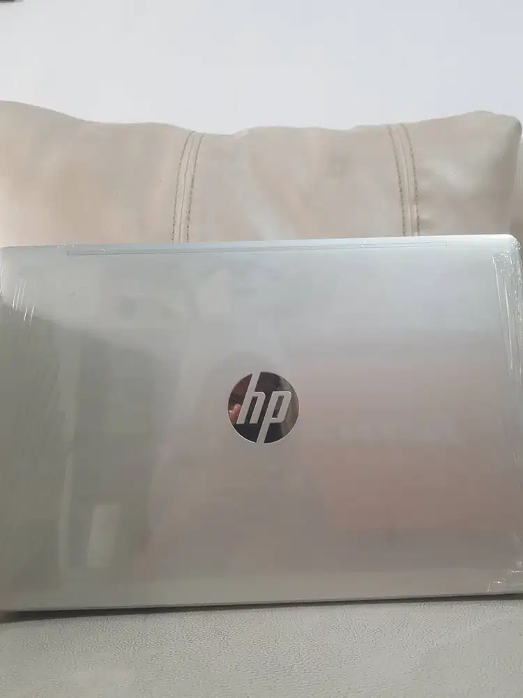 Laptop Mid Design