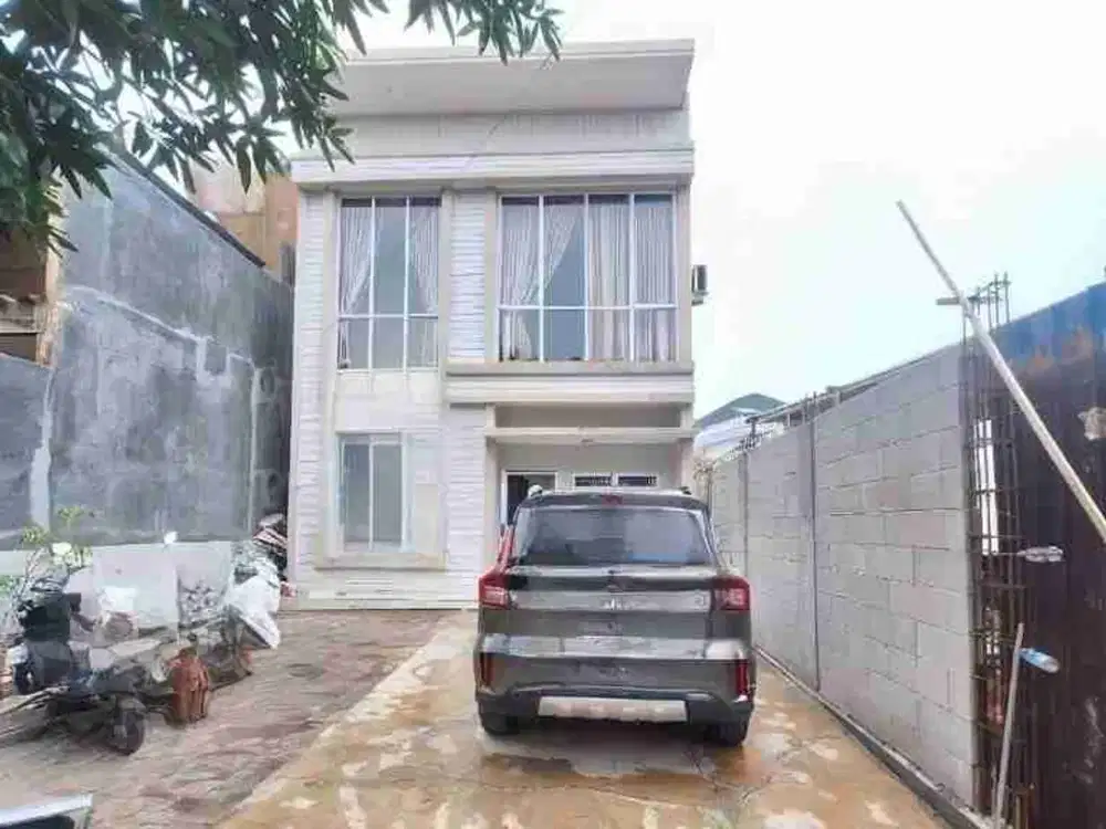 Rumah 2 lantai di Palm Spring dekat One Mall Batam Centre