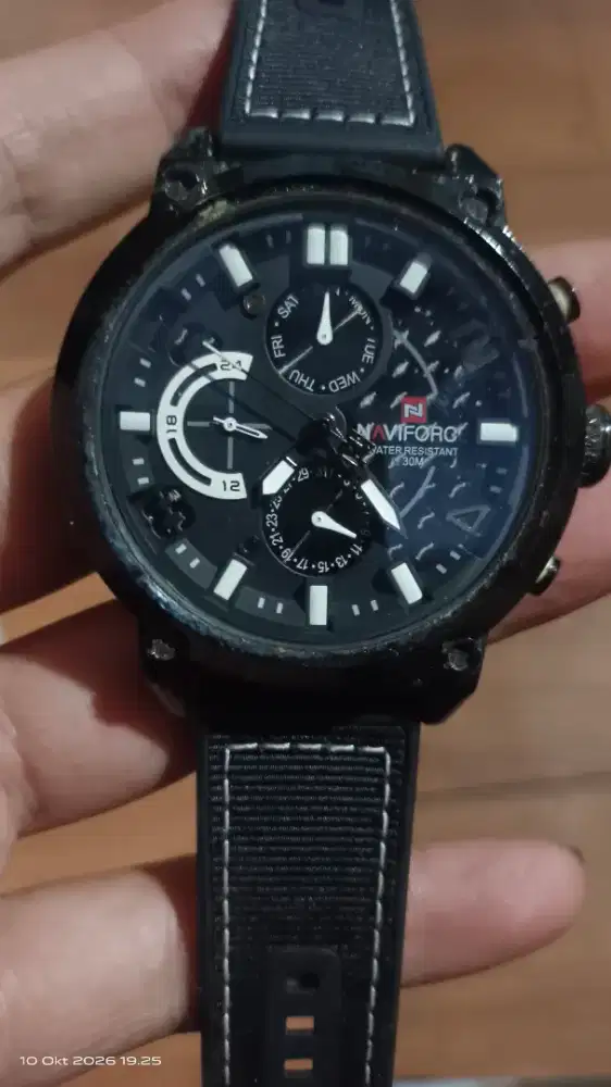 jam tangan naviforce