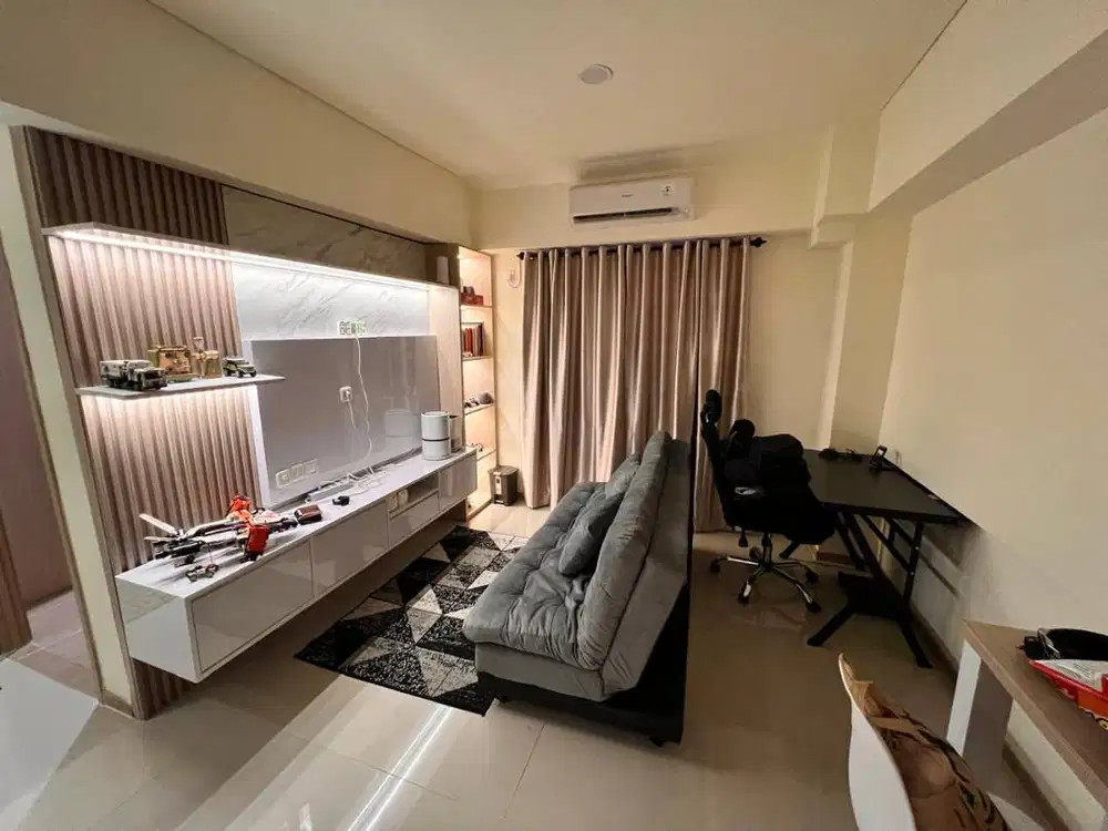 Sewa Apartemen Meikarta Lt19 – 3 AC, Semi Furnished, 2 Juta/ Bulan