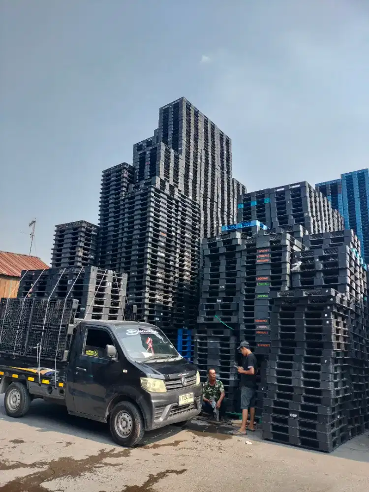 Jual Beli Palet Plastik