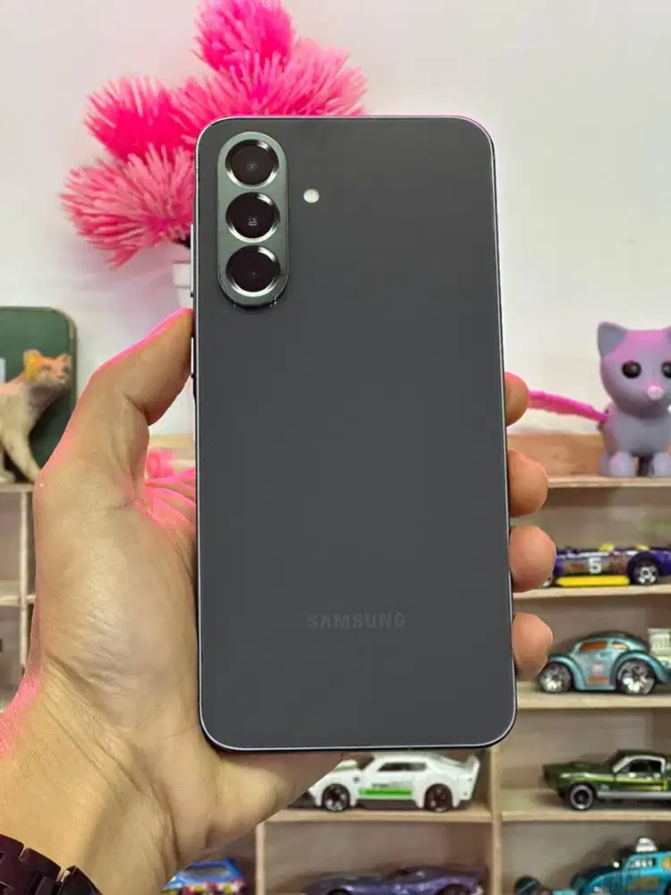 Samsung galaxy A56 5G 8/256gb graphite second mulus sein