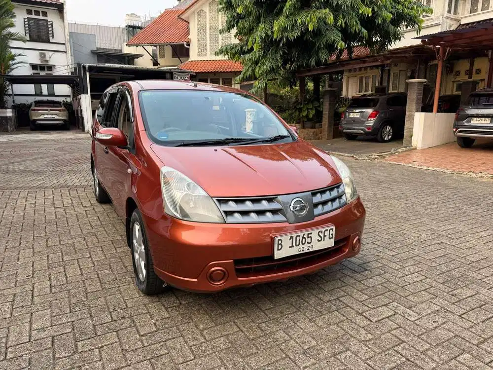 Nissan Grand livina 2009 Bensin