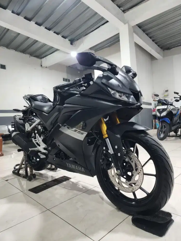 YAMAHA R15 TAHUN 2021