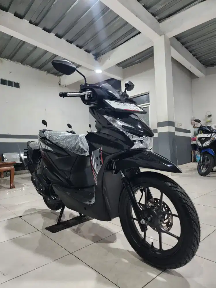 READY BEAT FI SPORTY CBS TAHUN 2026 KM LOW