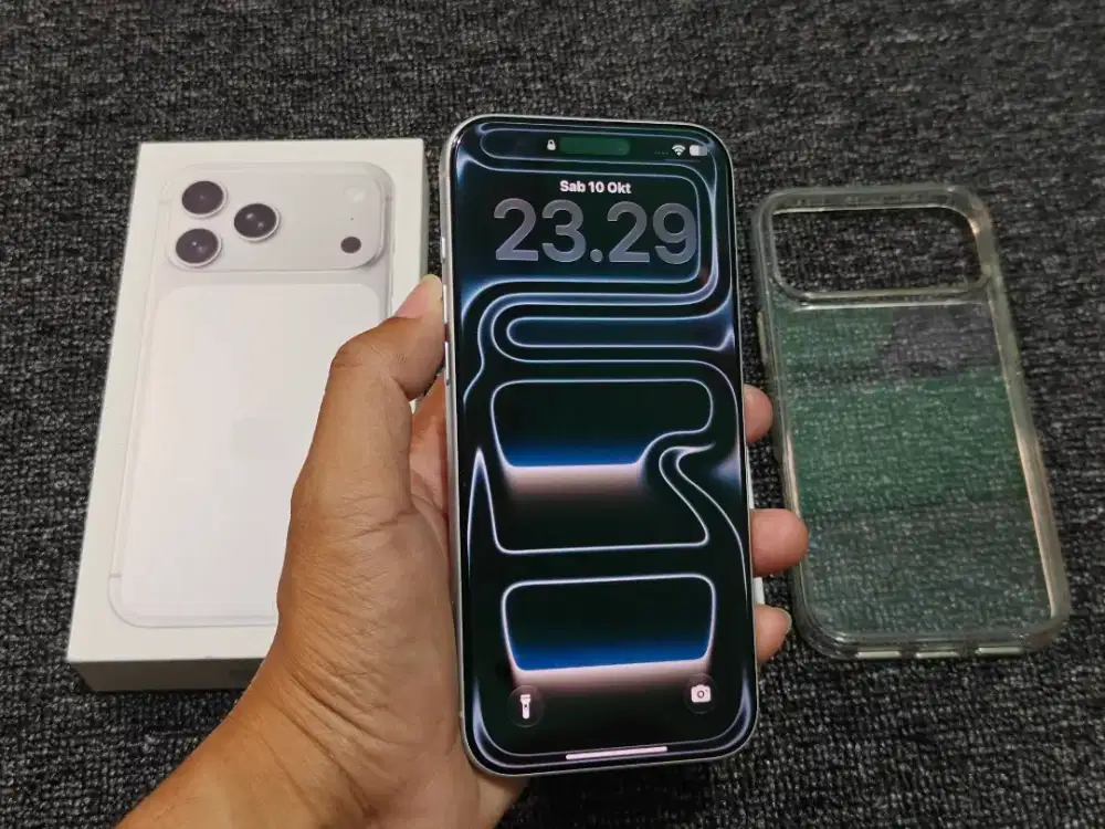 iPhone 17 Pro Max 256 silver Fullset Original