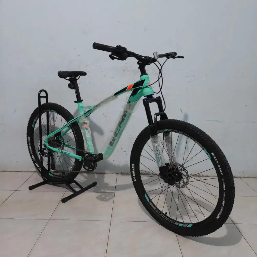 Sepeda Gunung Genio Baru Ukuran 27.5 inci size M rem hidrolik