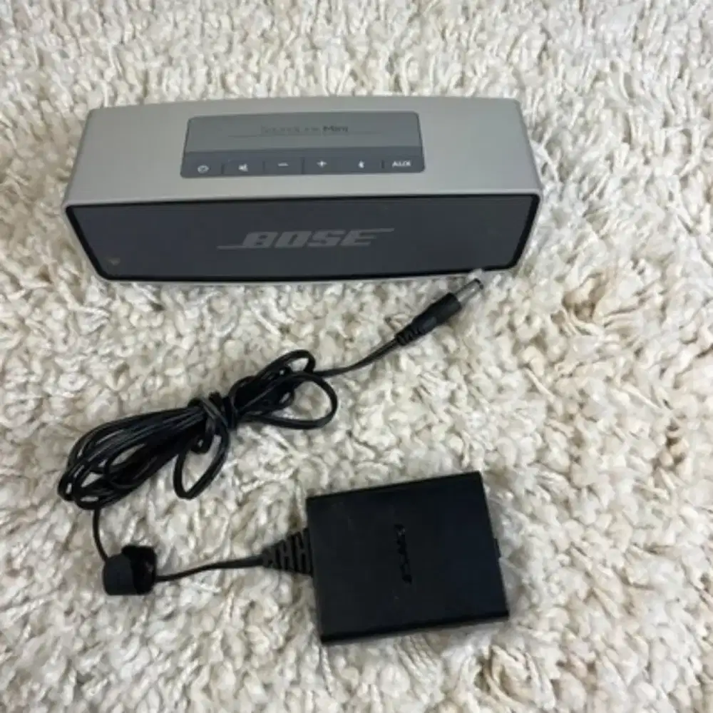 Mini Speaker room BOSE mini soundlink