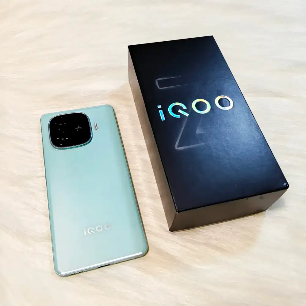 Iqoo Z9 5G 8/128 Gb Murah Mulus Fullset