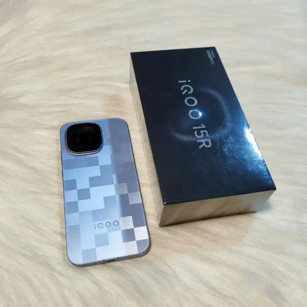 Iqoo 15r 5G 8/256 Gb Mulus Like New Fullset Resmi