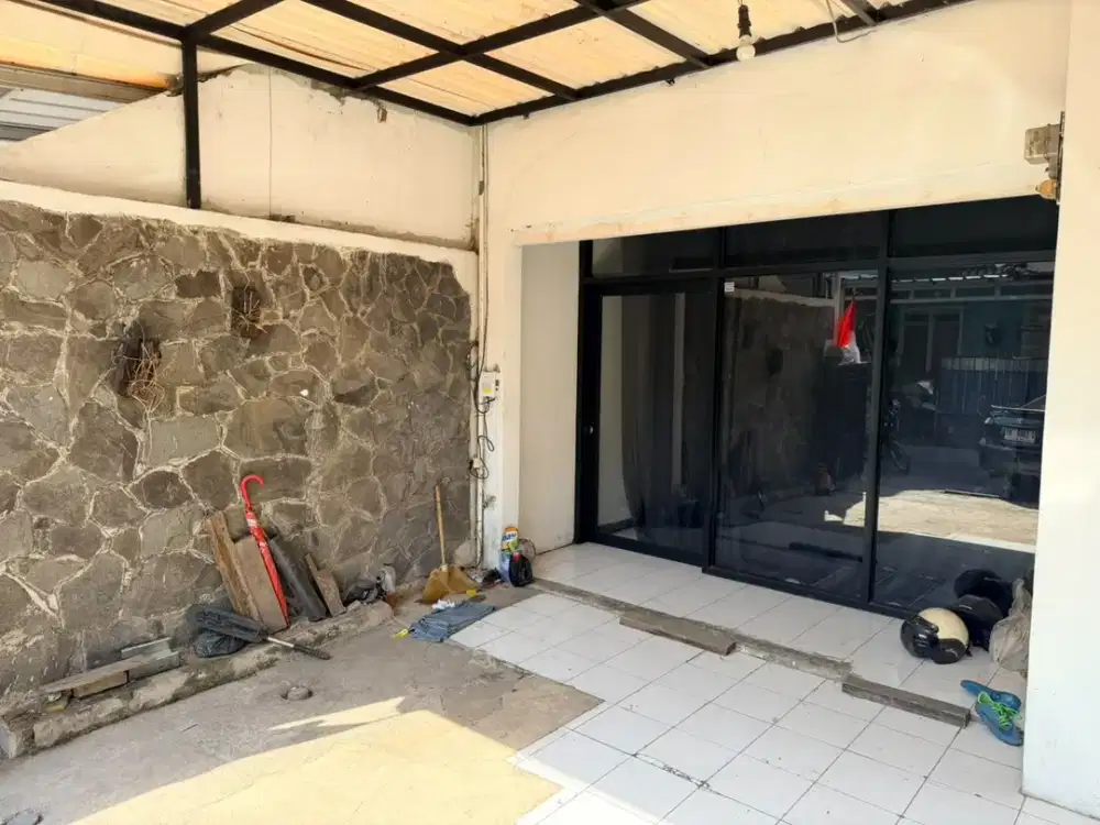 Dijual Murah, Rumah di Komplek Permata Kopo Margahayu Bandung
