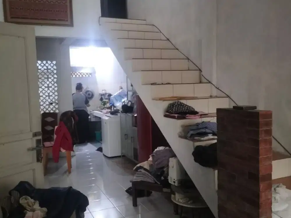 DIJUAL RUMAH 2 LANTAI DI PARAKANSAAT ANTAPANI ARCAMANIK BANDUNG
