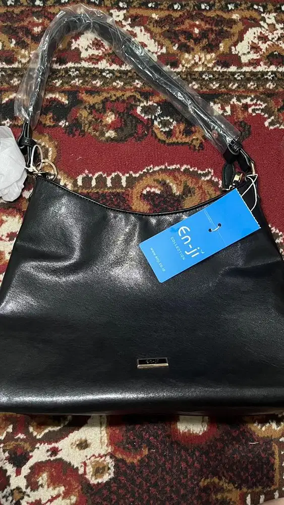 En-ji Collection Sling Bag