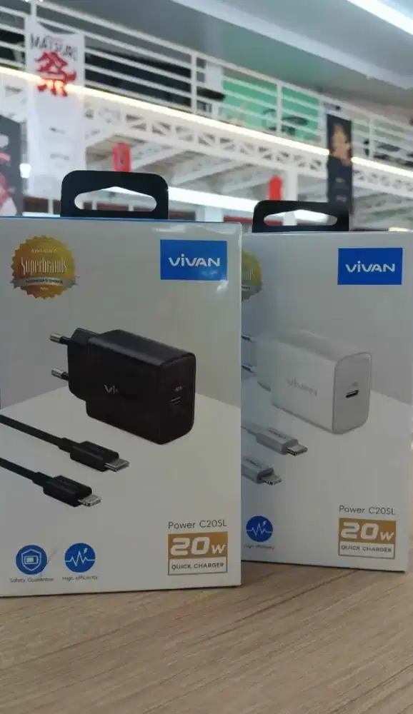 SET CHARGER LIGHTNING