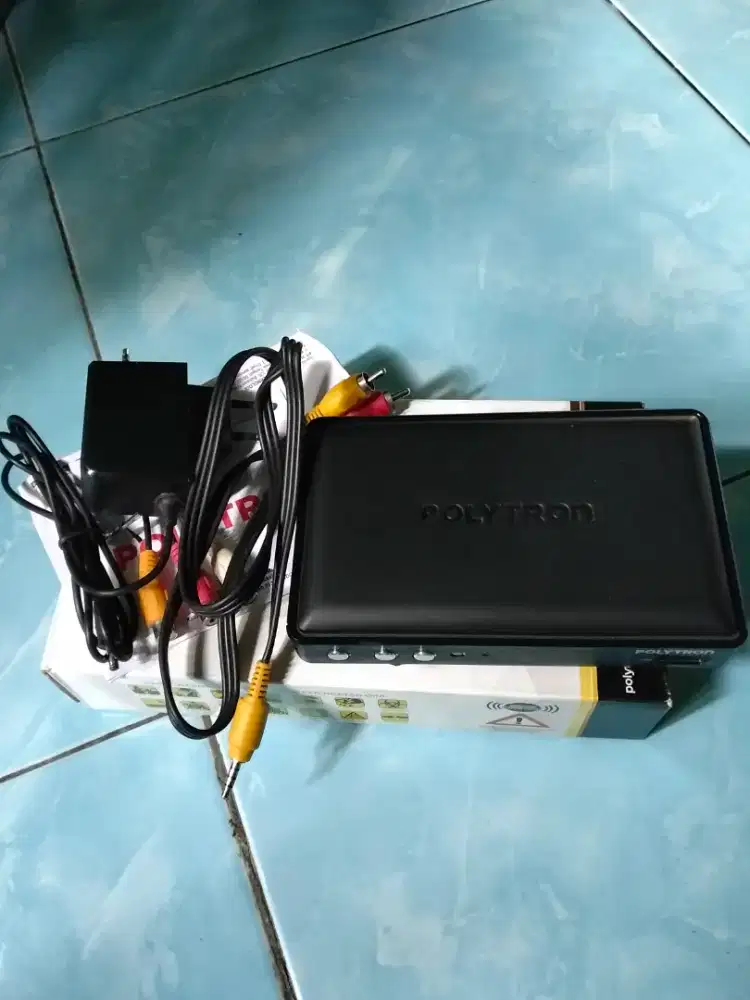Set top box (stb) polytron dvb t2